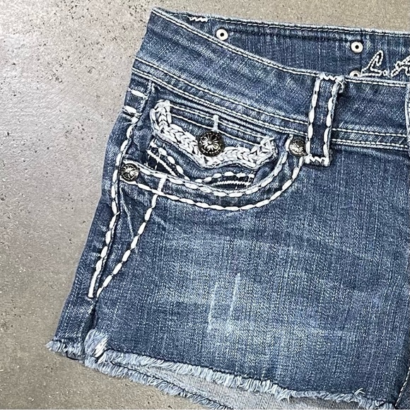 L.A. Idol Embroidered Distressed Bling CutOff Denim Jean Shorts MissMe Style Y2K - Picture 5 of 9